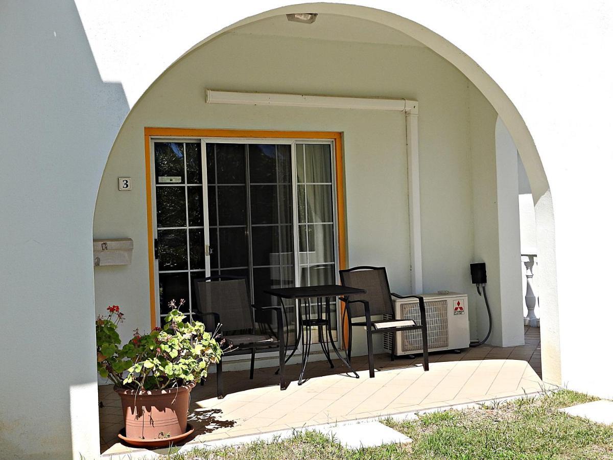 Windsong Guest Apartments Pembroke Esterno foto