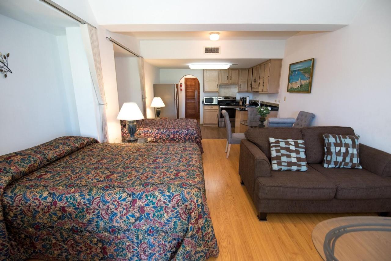 Windsong Guest Apartments Pembroke Esterno foto